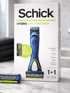 Schick Hydro 4-in-1 Groomer - Blue and Lime